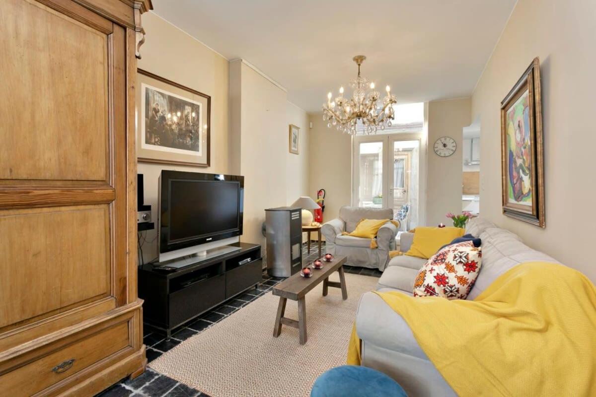 Huswell - Charming Town House In Historic Center Of